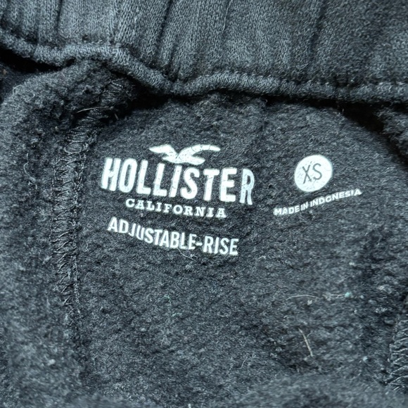 Ladies Hollister XS Black Warm Sweatpants in great condition - Picture 4 of 6